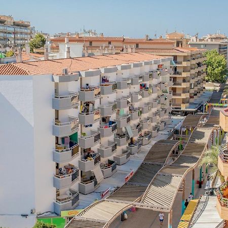 Apartamentos Bahia Dorada Y Iris Салоу Екстериор снимка